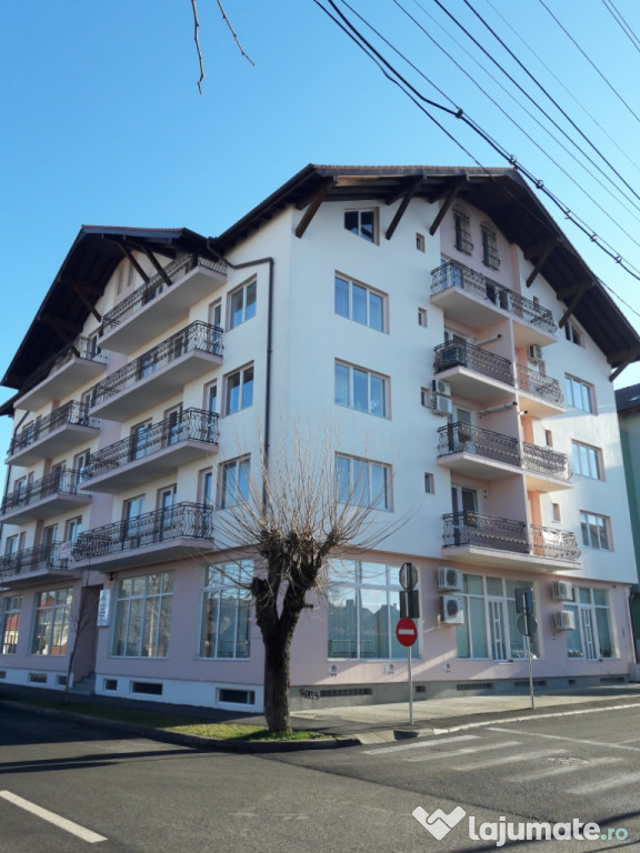 Proprietar spatiu Nou