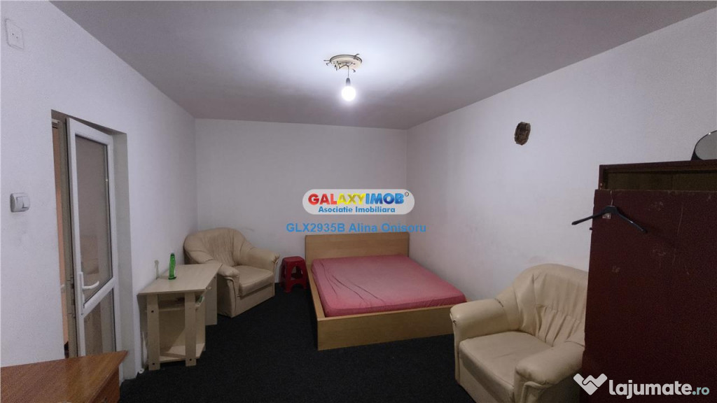 Apartament 2 camere zona Barca Margeanului etaj 3