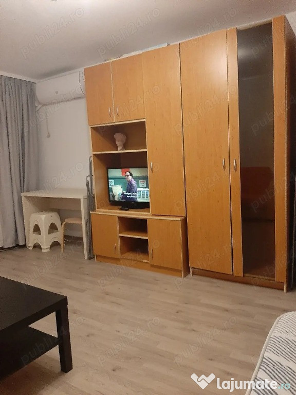 Aparatorii patriei etaj 6 tomesti