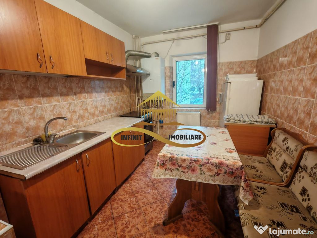 Apartament 2 camere de închiriat – zona Bicaz