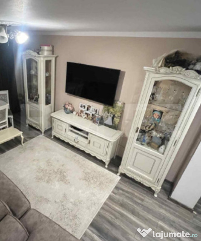 Apartament de 4 camere, Gheorghe Lazar