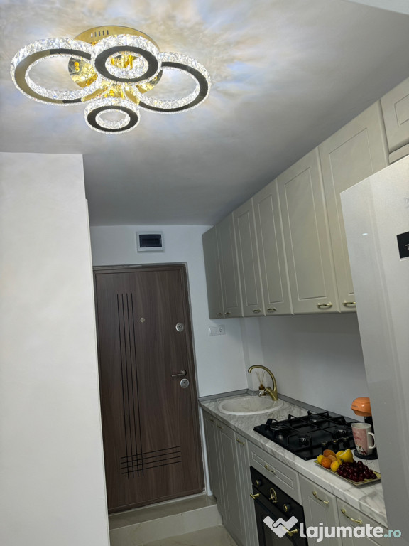 Garsonieră zona pipera