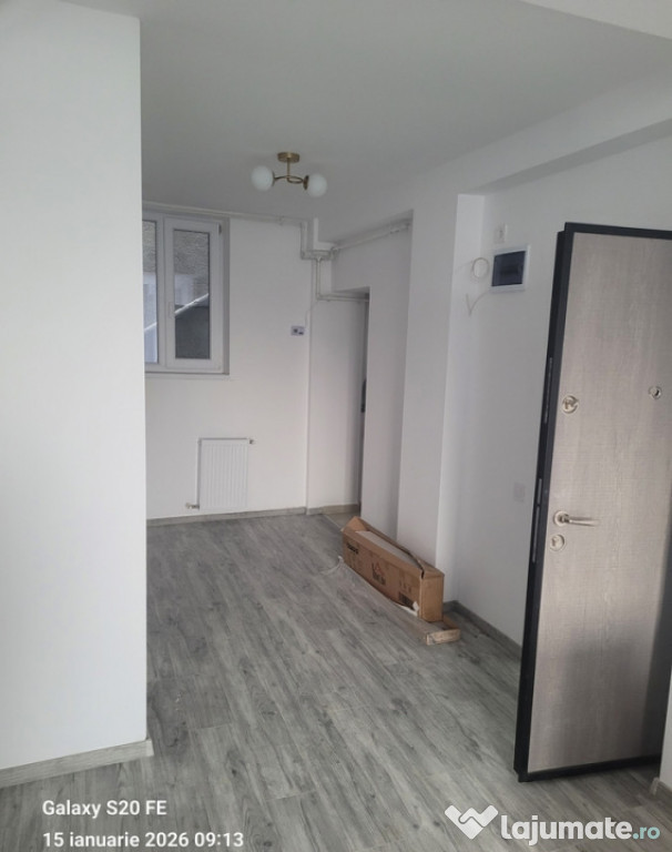 Garsoniera 30 mp, situata intr-o vila P+2, zona 13 Septembri