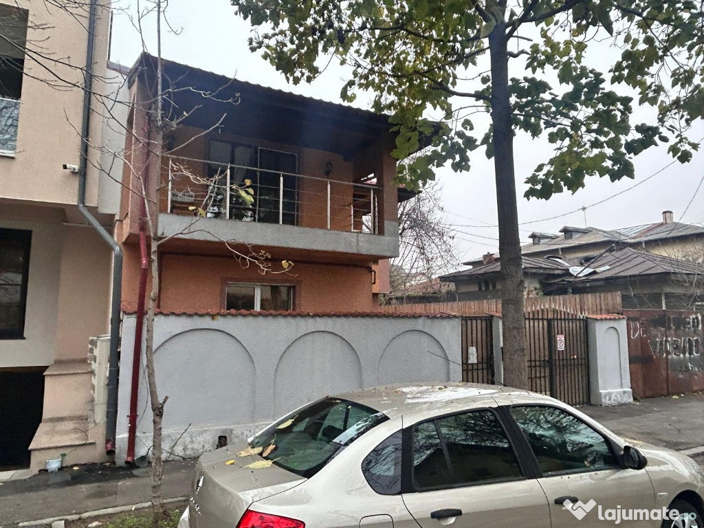 Vila de vânzare , sector 1 , Bucureștii Noi