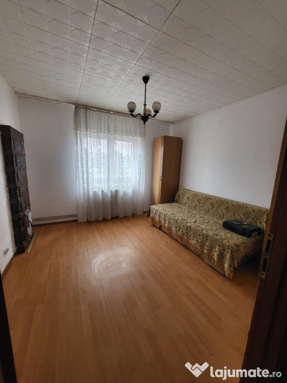 Proprietar vând apartament!