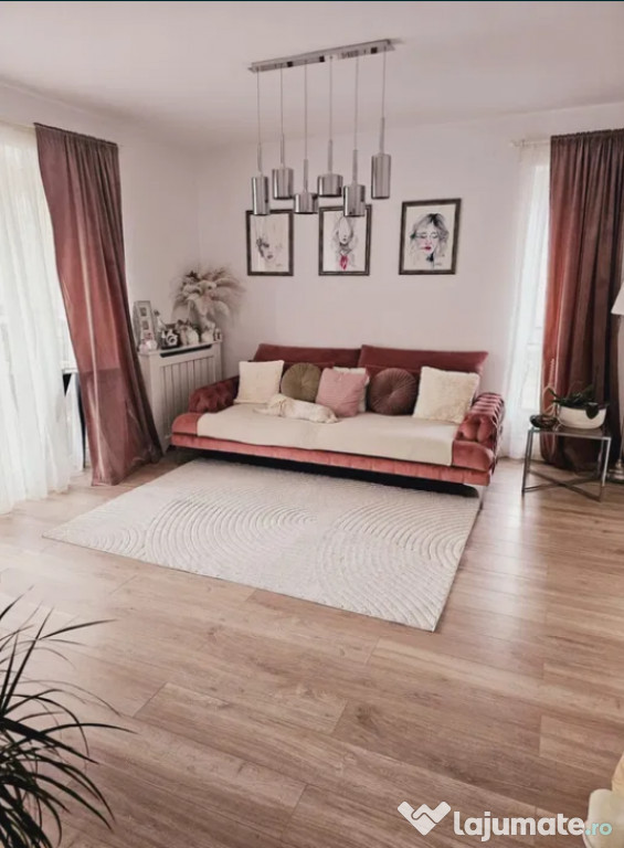 Apartament 3 camere, decomandat - zona Tractorul