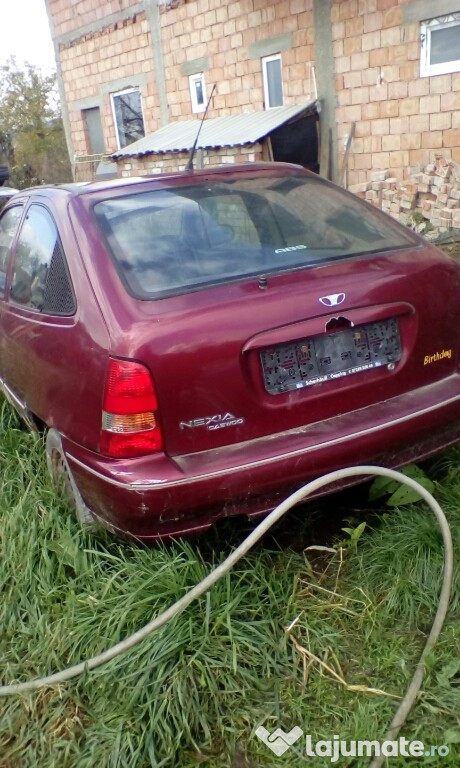 Dezmembrez daewoo nexia