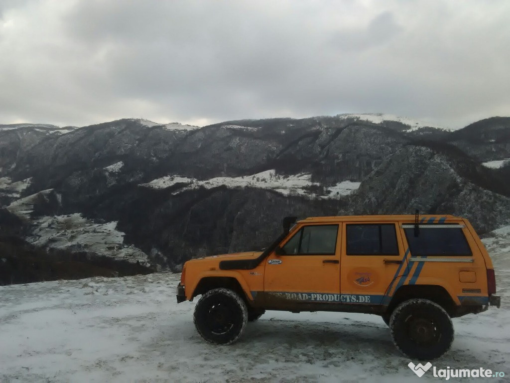 Schimb Jeep Eagle