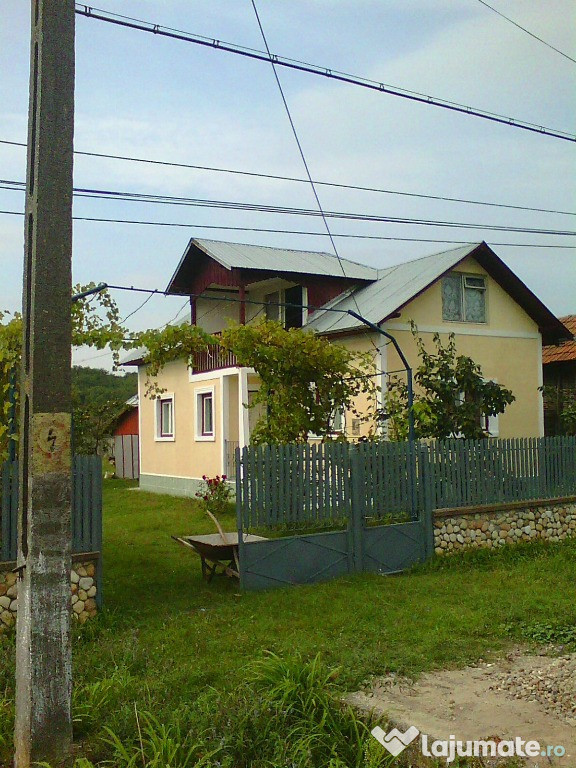 Casă Comuna Optași, județul Olt