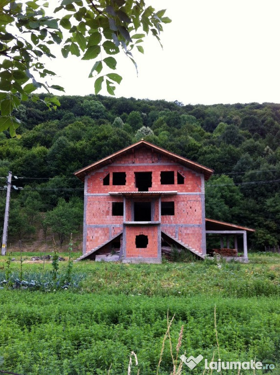 Casa si teren in Moneasa, Arad