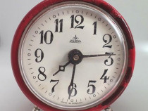 1 ceas masă ARADORA, anii '70, full metal, funcțional