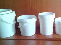 Galeti 1kg cu capac din plastic