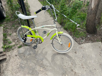 Bicicleta pegas verde cu alb