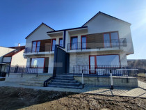 Casa unifamiliala 160 mp, 900 mp teren, zona linistita cu vi