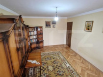 Apartament 3 camere, 65 mp, decomandat, zona Dumbrava