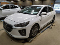Hyundai Ioniq 1.6 GDI - PHEV - Automatic - 141 hp - 40.950 km