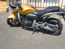 Motocicleta Honda hornet 600 cm