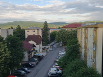 Apartament 3 camere Ramnicu Valcea zona liniștită Matei Basarab