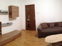 Inchiriez apartament 2 camere zona Ciresica