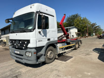 Camion Mercedes Benz abrollkipper