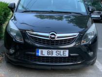 Opel zafira tourer an 2013