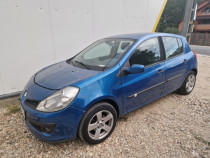 Dezmembrez Clio 3 2007 1,4 16 V