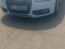 Audi A4 Sau schimb vizibila în sector 4