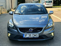 Volvo v40 R design 2.0 190cp