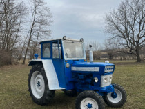 Tractor Ford 4000