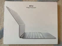 Tastatură Albă Nouă-Magic Keyboard 13”- Pt Ipad Pro 13” M4