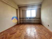 Apartament 4 camere/2 bai-Zona Calea Romanului