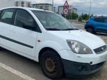 Ford Fiesta Mk 5, an de fabricație 2008, 283.000 km, 1.4, benzină