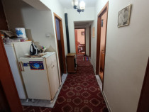 APARTAMENT 3 CAMERE, DECOMANDAT, TATARASI SUD, BLOC DIN 1982