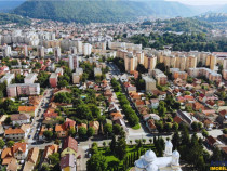 Rezidenta cu balcon, mobilata, utilata, Tractorul, Brasov