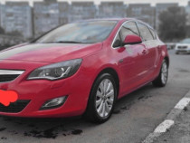 Opel Astra J 2011 1.6 benzina 115cp