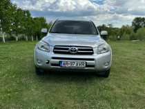 Vând Toyota Rav 4