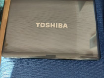 Toshiba satelite P305-S8820 nefunctional, descompletat