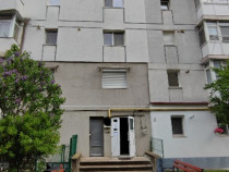 Apartament 2 camere pe strada 2 Grăniceri