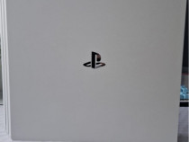 PS 4 PRO, 1 TB, cu doua console si trei manete