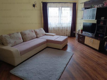 Apartament 2 camere, decomandat, spatios, mobilat, utilat, Racadau!