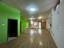 Casa individuala, 5 camere, 3 bai cu terasa si curte prop...