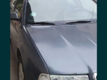 Skoda Octavia masina