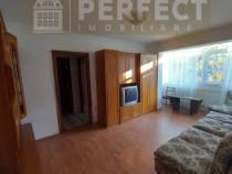 Apartament 3 camere, et 2/4 , Malu Rosu - 56500 euro