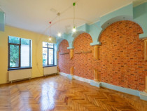 0% Comision De inchiriat Spatiu comercial -Campulung zona Di