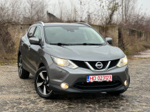 Nissan Qashqai*Tekna*2016*euro 6*camere 360*navigatie*1.5 D*panoramic!