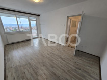 Apartament decomandat de vanzare cu 3 camere balcon zona Mih