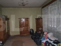 Casa in centrul Dejului renovabila cu 12 arii teren