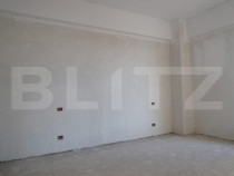 Apartament 3 camere, bloc nou, 67mp, semifinisat, zona Centr