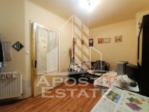 Apartament cu 2 camere, decomandate, centrala proprie in ...