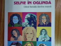 Raluca Marchiș - Selfie în oglindă